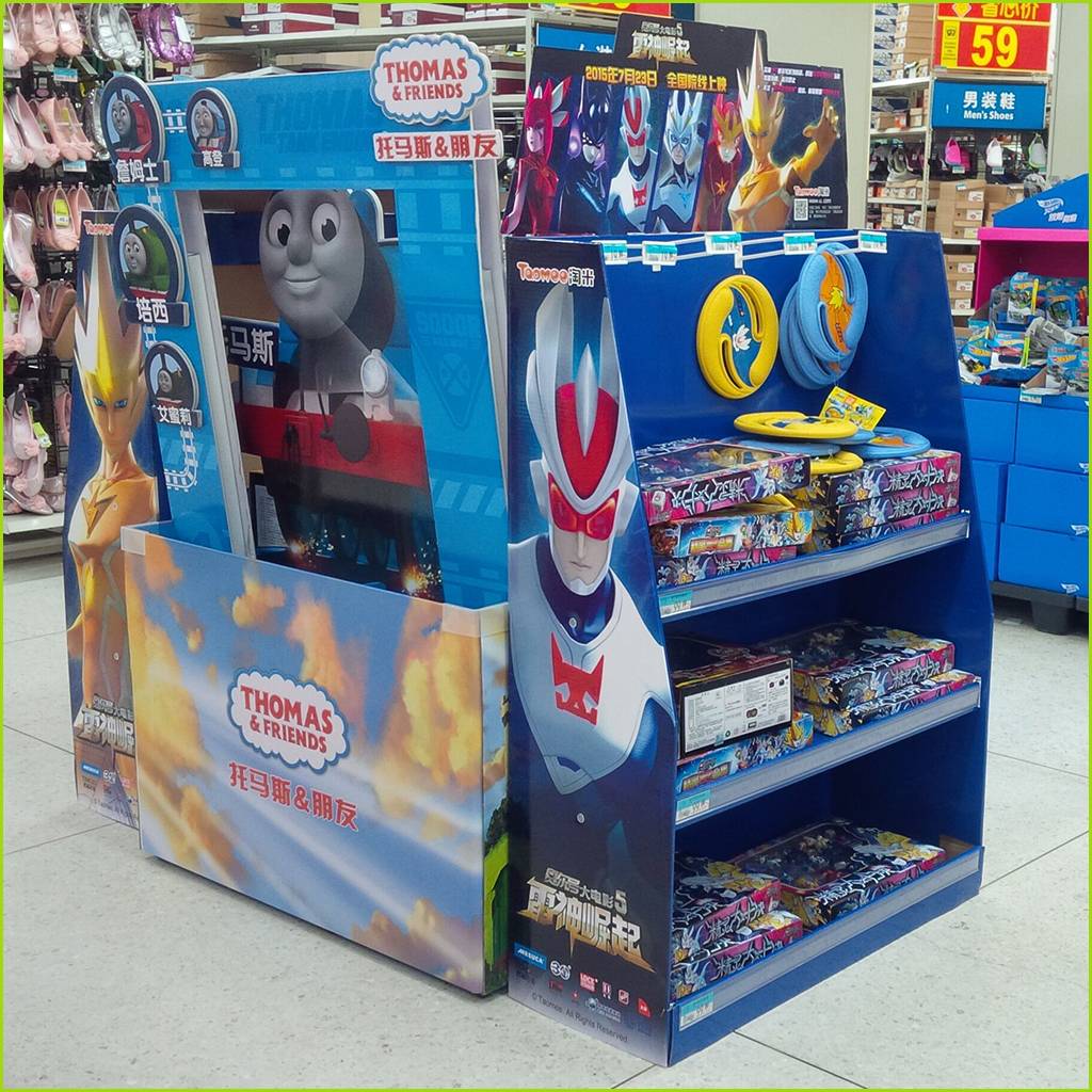Peg hook cardboard floor display for Toy retail in Market